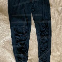 未使用試着のみ　ダメージ風レギンス　ブラックの画像