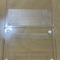 アップル Macbook Air M2 2022 13インチの画像