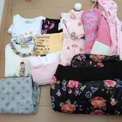 値下げ！(段ボール1,5つ分！)110　女の子むけ　主に秋冬