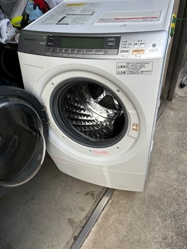 【取引中】【分解洗浄・消耗品交換済み】パナソニックドラム式 2011年式  NA-VX7000L 洗濯9kg 乾燥 6kg 左開き　給水弁、Vベルト交換　無料配達設置行います(条件あり) Panasonic  ヒートポンプ式洗濯乾燥機