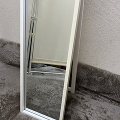 ホワイト スタンドミラーの画像