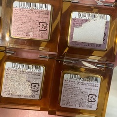 アイシャドウの画像