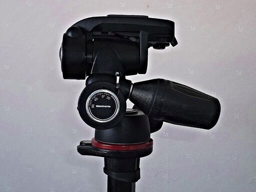 マンフロット  MT055CXPRO4 [055プロカーボン    3WAY雲台 804