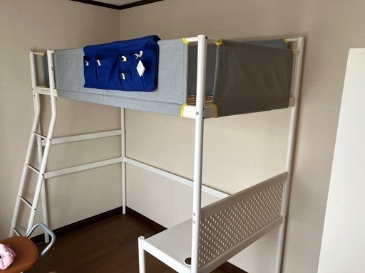 IKEA VITVAL ヴィトヴァル ロフトベッドフレーム, ホワイト/ライトグレー,  90x200 cm