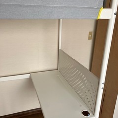 【送料込みにしました!】ロフトベッド・デスクIKEA VITVAL VITVAL ヴィトヴァル ロフトベッドフレーム, ホワイト, ライトグレー
