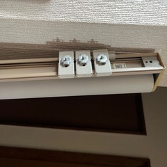 ニトリロールカーテン2本の画像