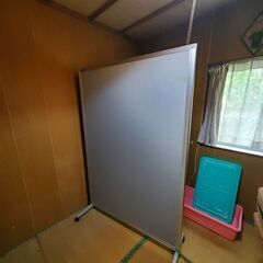 パーテーション　
