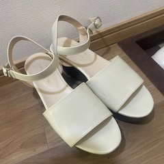 【無料】24.5 サンダル