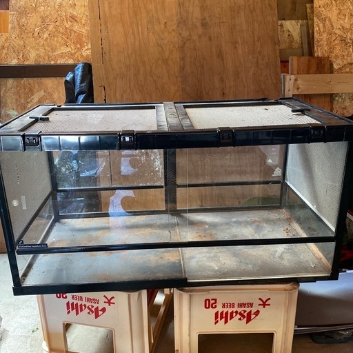 爬虫類　飼育　ケース　ケージ