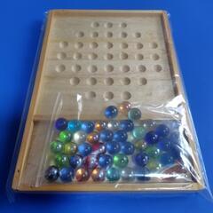 手作り知育玩具☆ソリティア ビー玉ボードゲームの画像