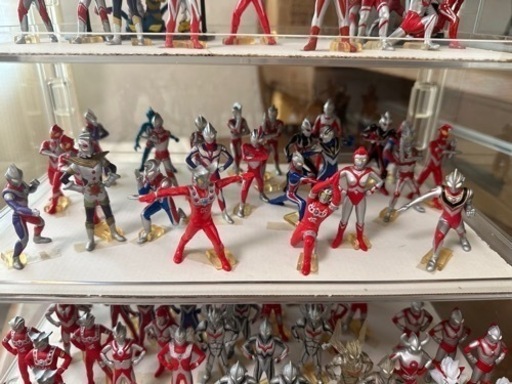 ウルトラマンワンダーカプセル＆キャラエッグ食玩 チョコエッグ