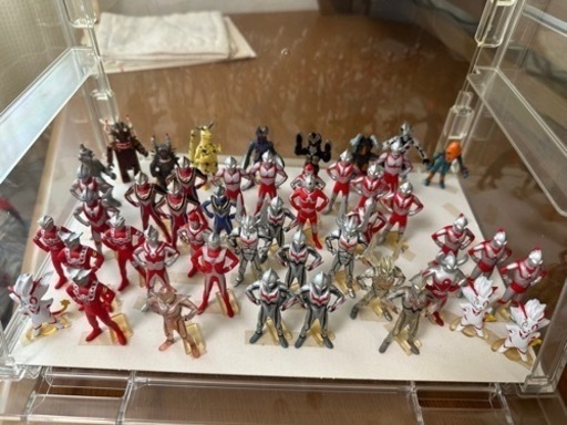 ウルトラマンワンダーカプセル＆キャラエッグ　食玩 チョコエッグ