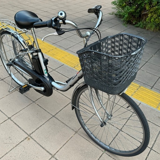 パナソニック　電動自転車 ビビ　SX 26インチ ELSX633 銀　2021年