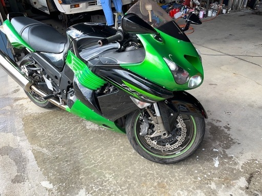 カワサキ　ZZR1400