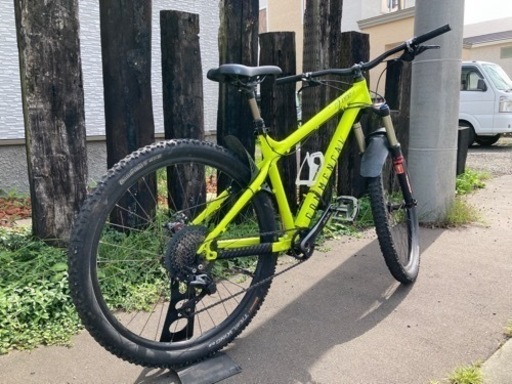 自転車 マウンテンバイク