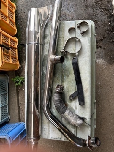 フィッシュテールマフラー