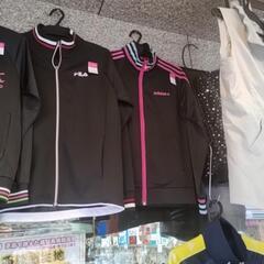 子供襦袢セット980円.  ベネトン   11号水着、アディダス、プーマ他 − 大阪府