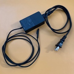 Surface用　65W ACアダプター