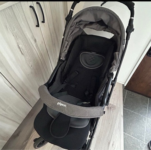 ランフィリノン6 ピジョン　ベビーカー