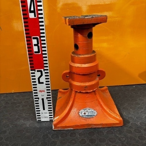 s0909607 星 STAR印 建築ジャッキ ジャッキ 大工道具 工具 可動 大道具 手回し 中古品