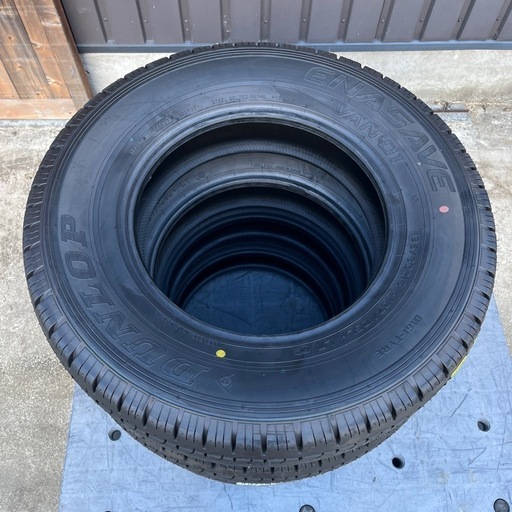 ★新品未使用 4本セット★DUNLOP ダンロップ エナセーブ VAN01 195/80R15 107/105L★
