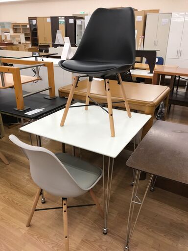 ★ジモティ割あり★  ダイニングセット2人用 ホワイト H71×W75×D75 クリーニング済み KJ6101