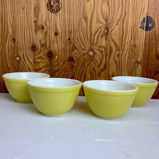 k0910608 PYREX パイレックス 耐熱ガラス ボウル 小 4個セット ヴィンテージ 米国製 USA キッチン 雑貨 コレクシ