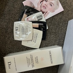 Dior スノーライトエッセンスローション175mlの画像