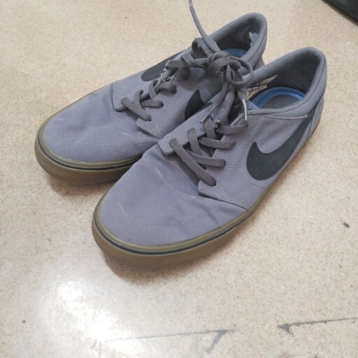 NIKEスニーカー27センチ