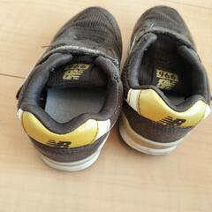 ニューバランス　キッズ　靴　スニーカー　13.5の画像