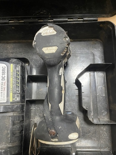 マキタ　ジャンク品　インパクトドライバー１８V