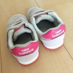ニューバランス　キッズ　靴　スニーカー　13.0の画像