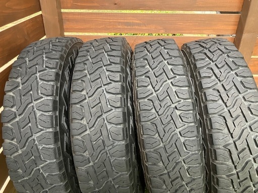 ジムニーに！　トーヨー オープンカントリー R/T（185/85/16）　４本
