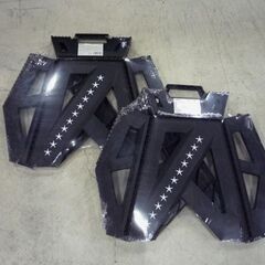 新品未開封品 コンサドーレ バタフライスツール 大 黒×黒 2点セット 公式 ステップ 踏み台 椅子 アウトドア 札幌市東区 新道東店の画像