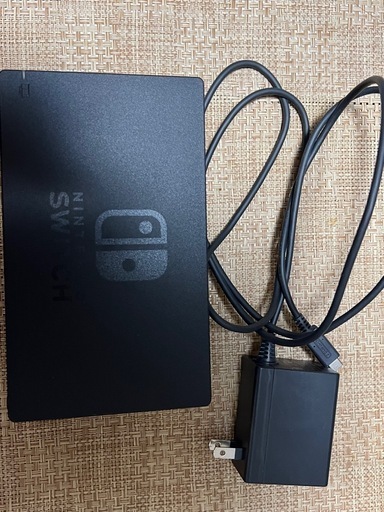 Switch純正ドッグとACアダプタ