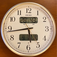 セイコー電波時計温湿度計日付