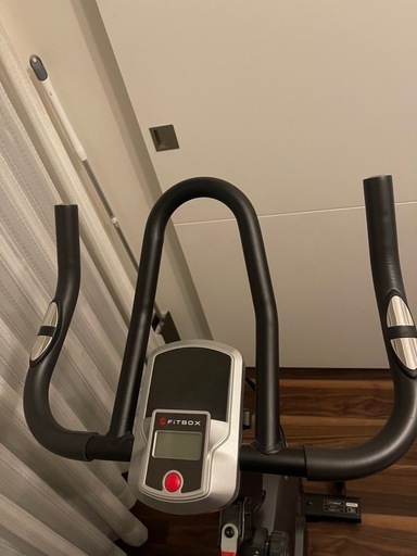 fitbox エアロバイク　