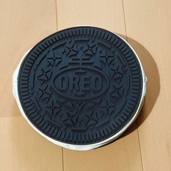 新品未使用　OREO（R）クッキー型ポーチの画像