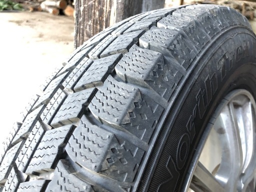 お値下げいたしました。冬用タイヤ4本　ホイール付きノーストレックN5    145/80  R13  75Ｑ