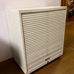 収納ケース、cd, dvdラック、棚の画像