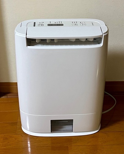 【値下げしました！】デシカント式パナソニック衣類乾燥除湿機F-YZS60