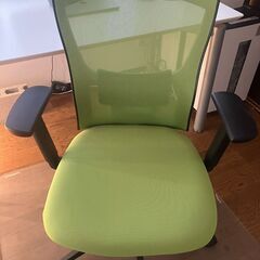 美品　イトーキ　サリダチェア　YL5-LG　グリーン