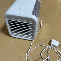デスクやペット用ミニ卓上エアコン