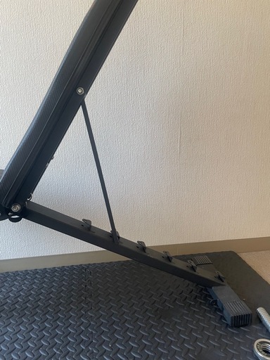 ！交渉中！　
引き取り限定　　筋トレセット一式　ベンチ台　ダンベル 