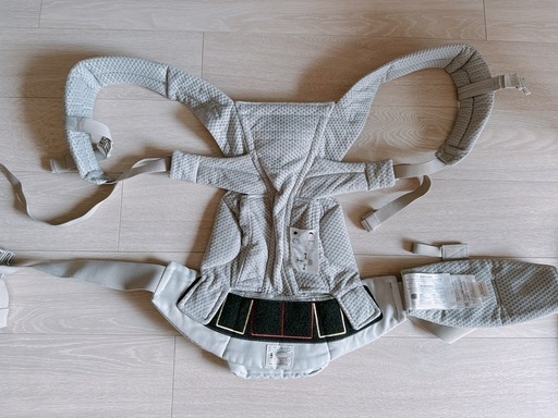 美品Ergobaby OMNI Breeze パールグレー
