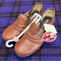 Freude（しまむら）キックバックシューズ（レディースM）未使用品