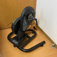 自転車トレーナー　サイクルオプス サイレンサーダイレクト の画像