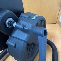 自転車トレーナー　サイクルオプス サイレンサーダイレクト の画像