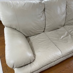 本革ソファー　　3人掛けの画像