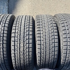 215/70R16スタッドレスタイヤ+ホイールセットの画像